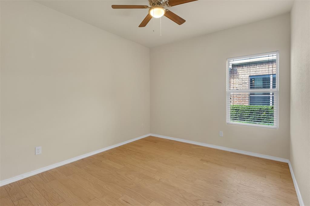 Prairie Oaks Estates - Residential Lease