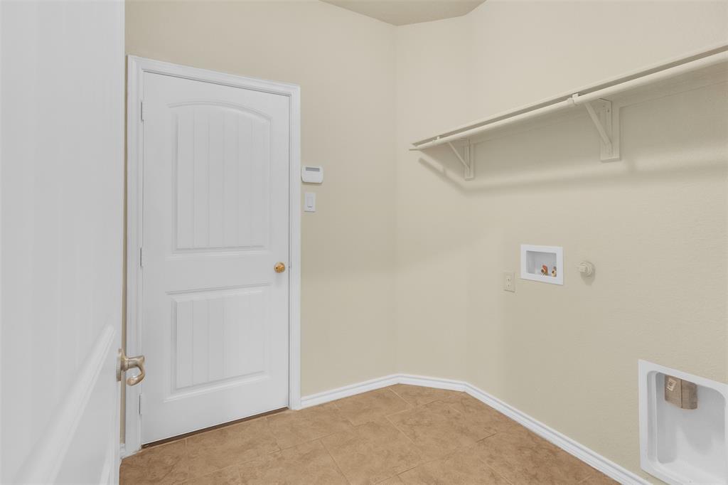 Prairie Oaks Estates - Residential Lease