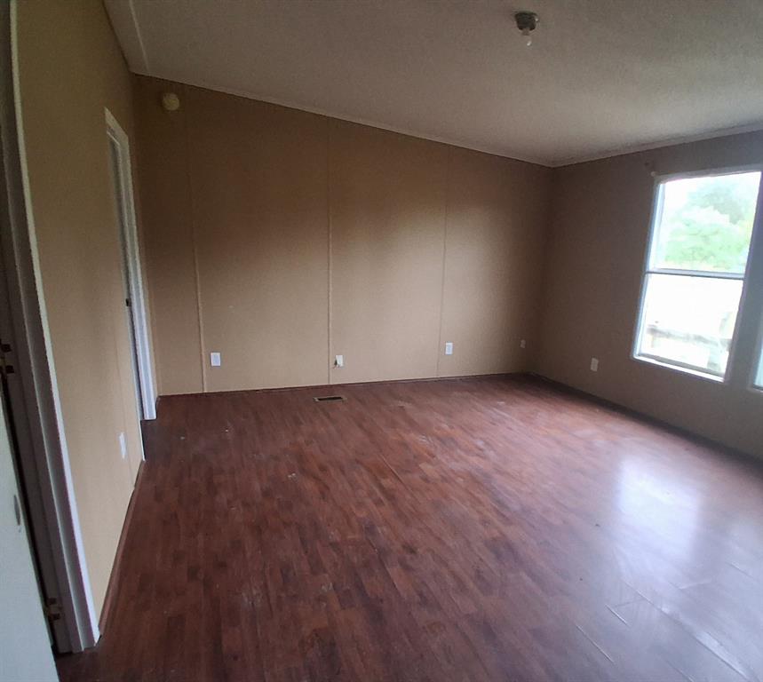 105 Spring Creek Place