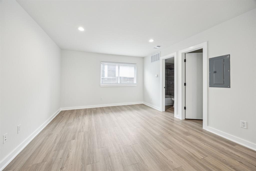 College Hill - Residential Income