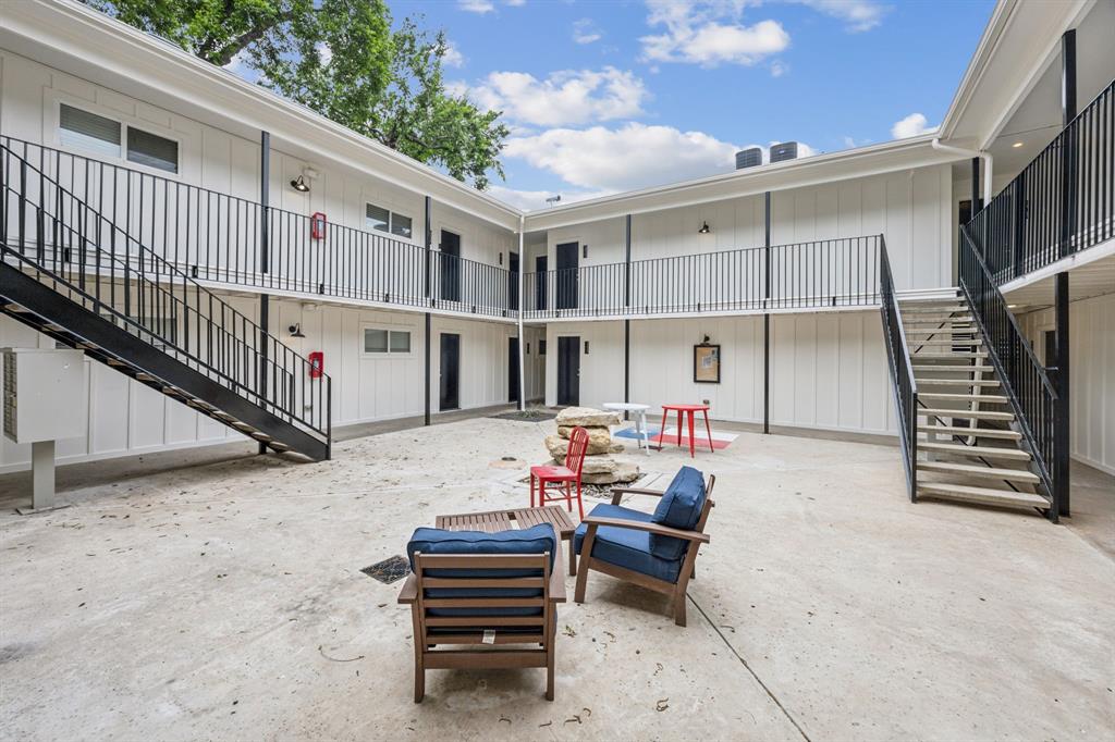 College Hill - Residential Income