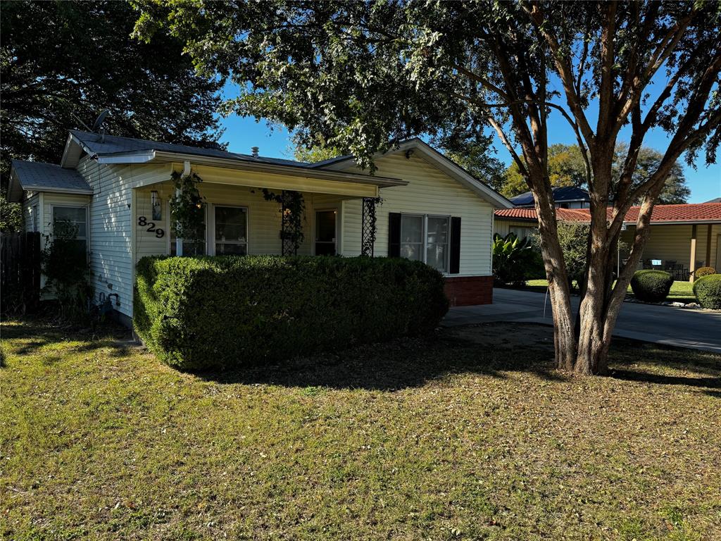 River Oaks Gardens Add - Residential