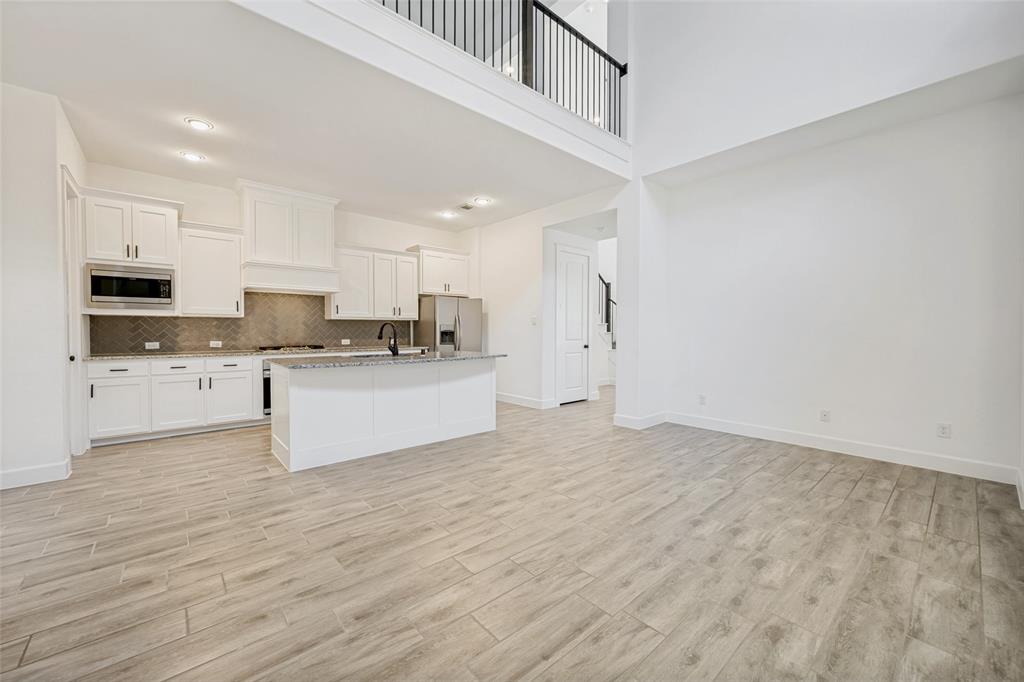 Viridian Village 2f - Residential
