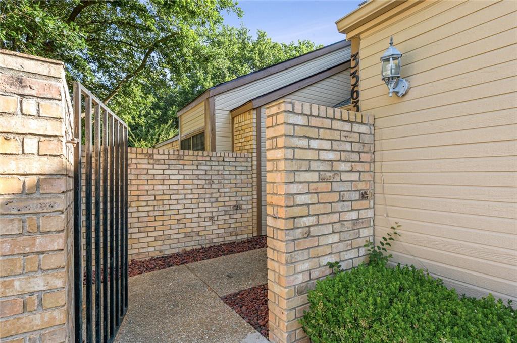 Chimney Hill - Residential