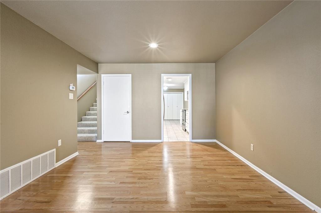 Chimney Hill - Residential