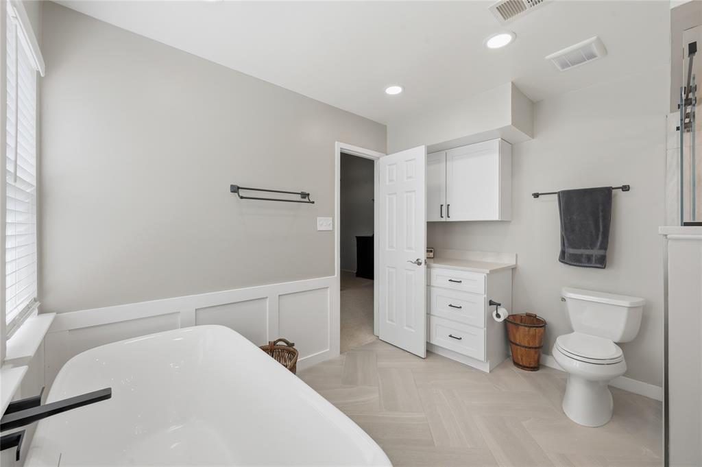 Lewisville, Texas 75077, United States, 3 Bedrooms Bedrooms, ,2 BathroomsBathrooms,Residential,Active,226495