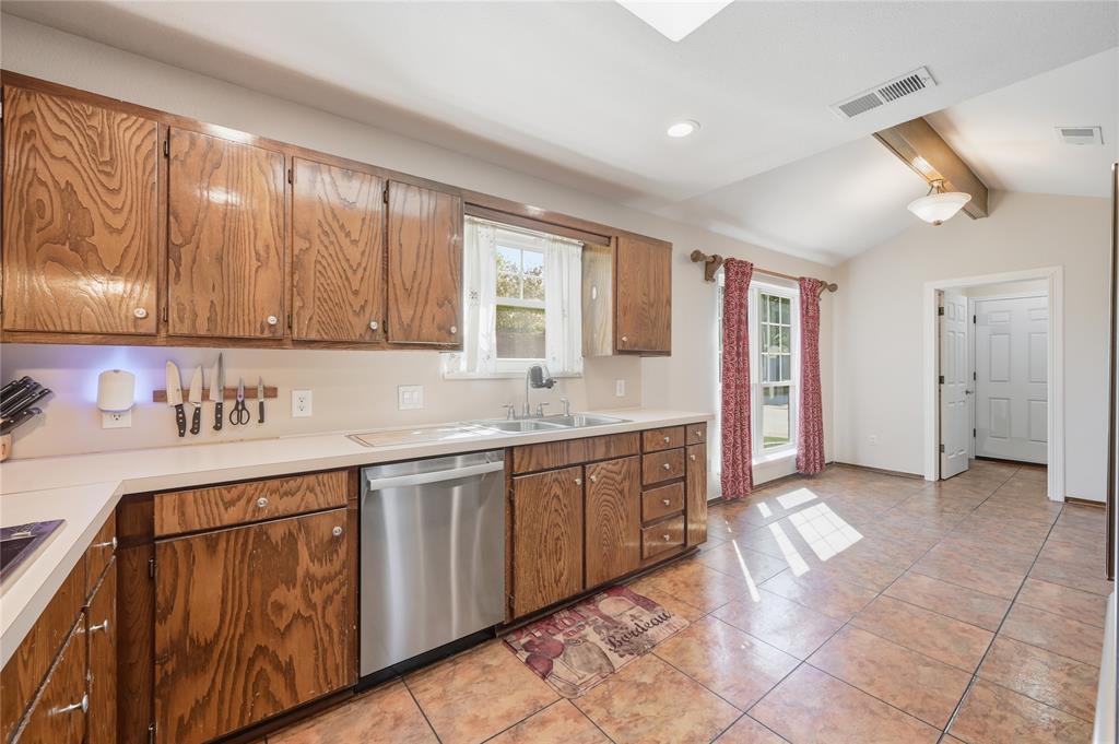 Lewisville, Texas 75077, United States, 3 Bedrooms Bedrooms, ,2 BathroomsBathrooms,Residential,Active,226495