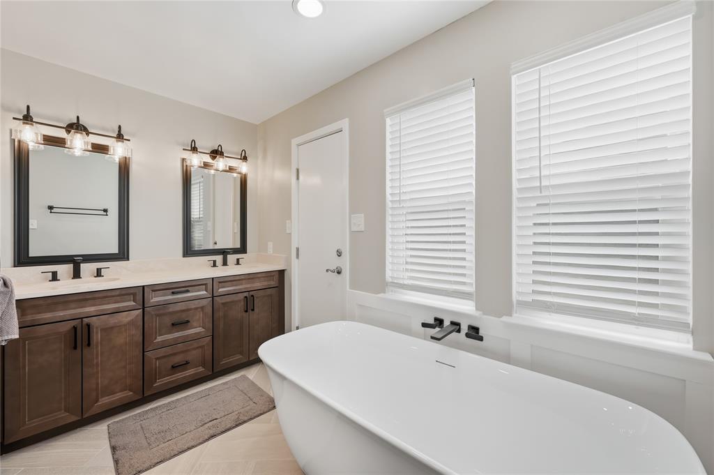 Lewisville, Texas 75077, United States, 3 Bedrooms Bedrooms, ,2 BathroomsBathrooms,Residential,Active,226495