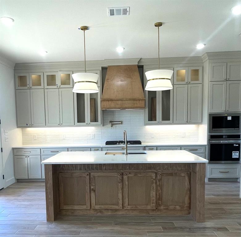 75 Turtle Creek Drive