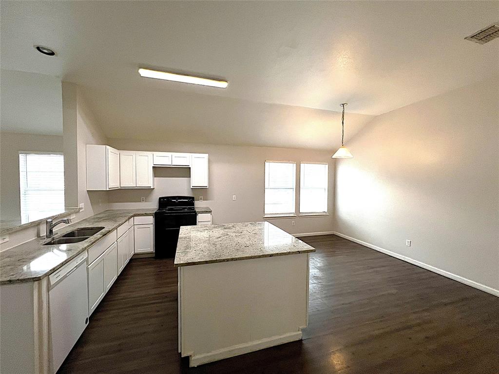 Wright Farms Ph 01 - Residential Lease