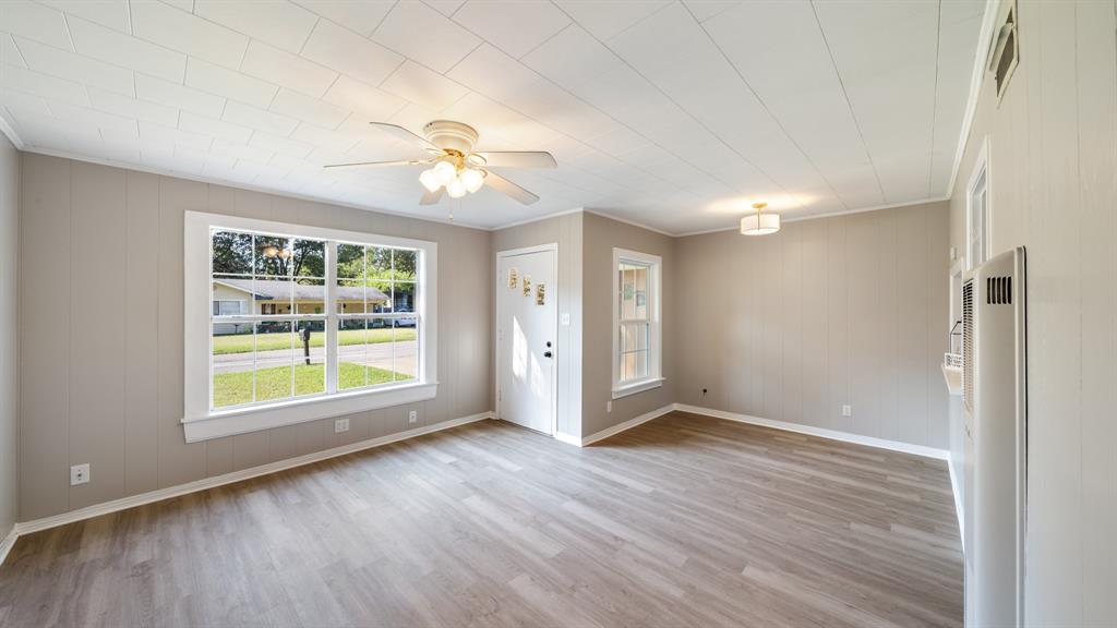 Snow 2 - Residential