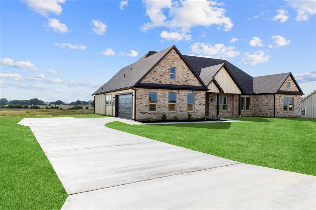 1128 Dixie Estates Way