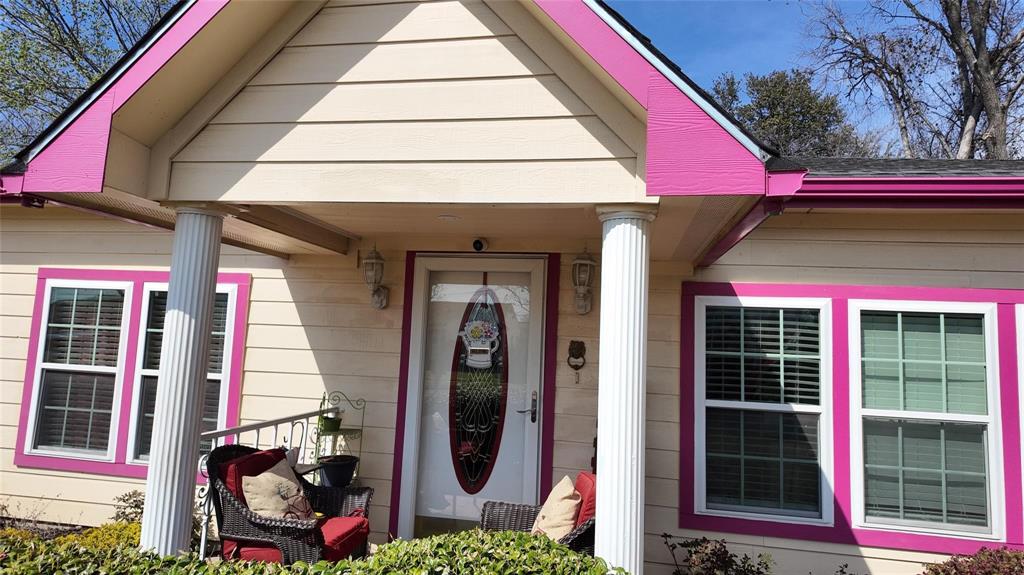 4521 Kelton Drive