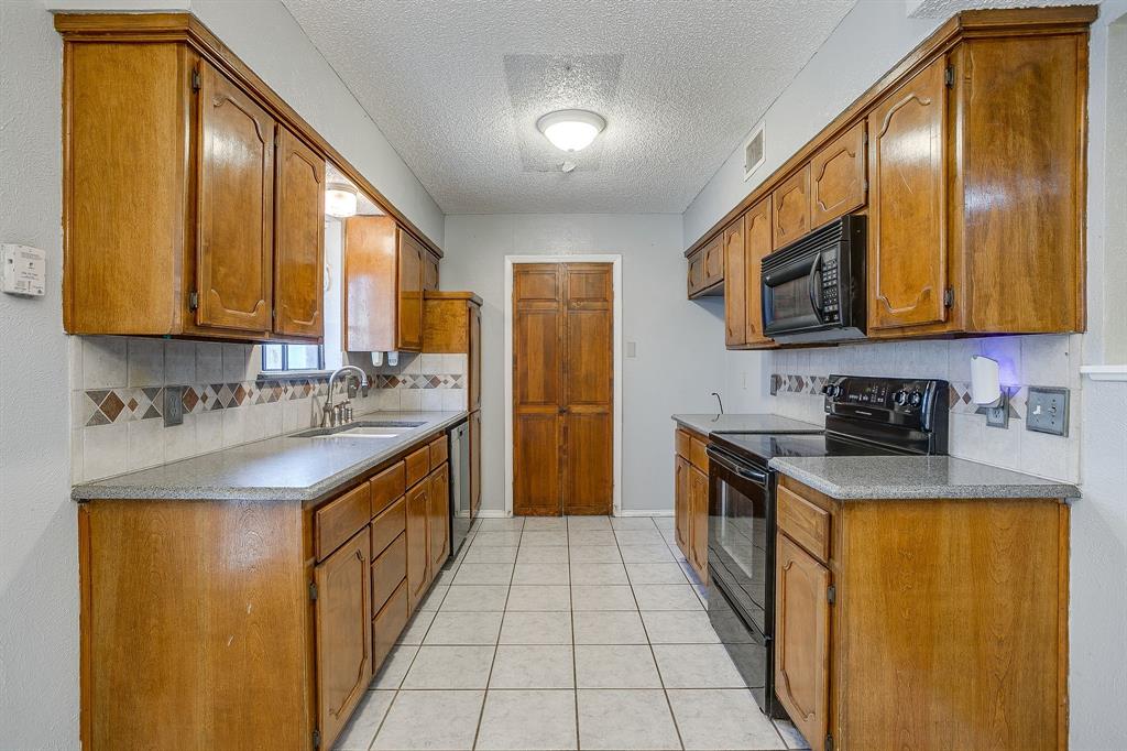 Hillery Heights Add - Residential