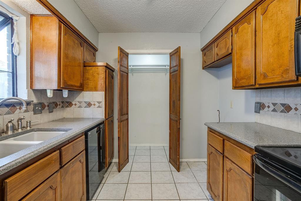 Hillery Heights Add - Residential