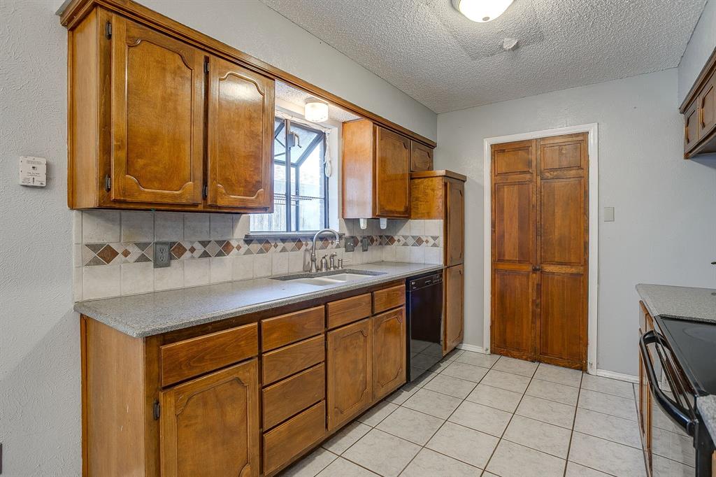 Hillery Heights Add - Residential