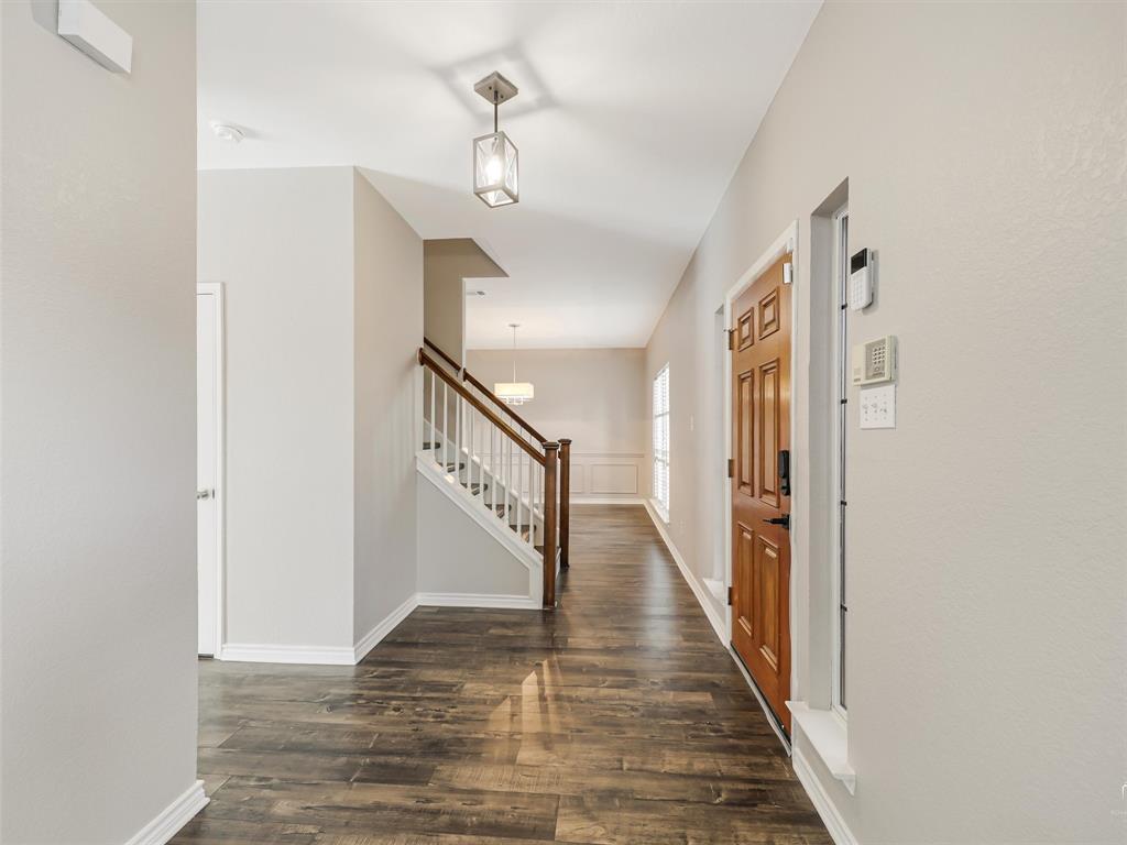 1310 Rosewood Lane