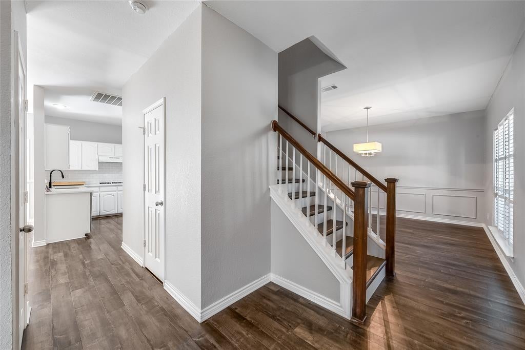 1310 Rosewood Lane