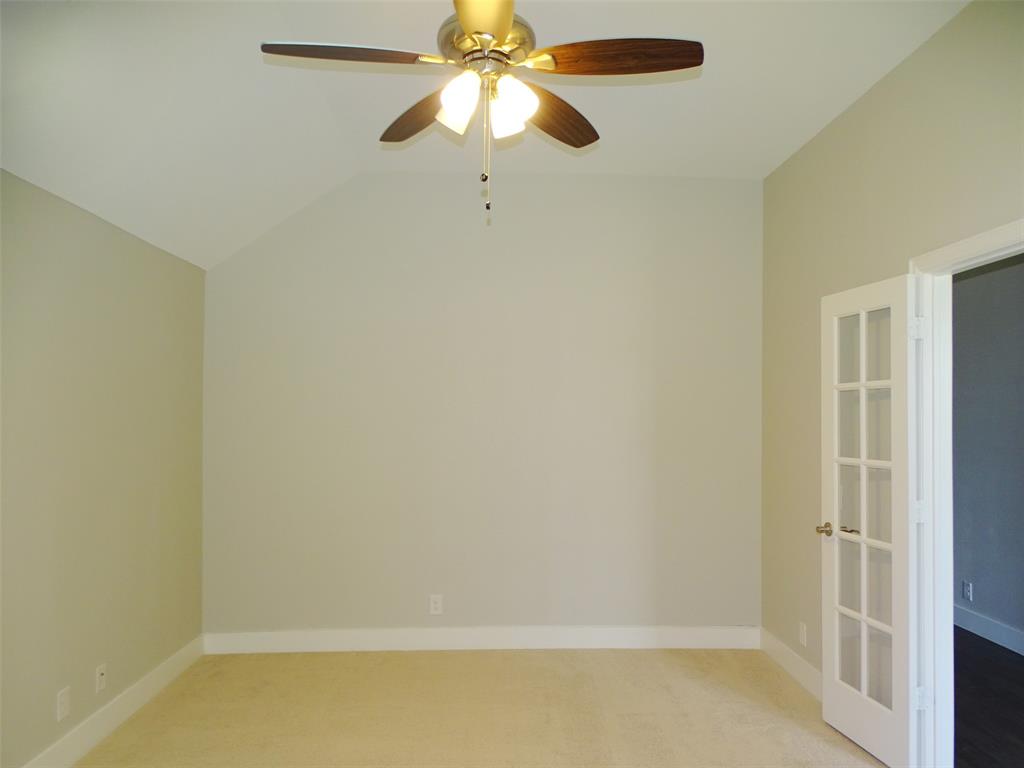 2125 Flora Lane