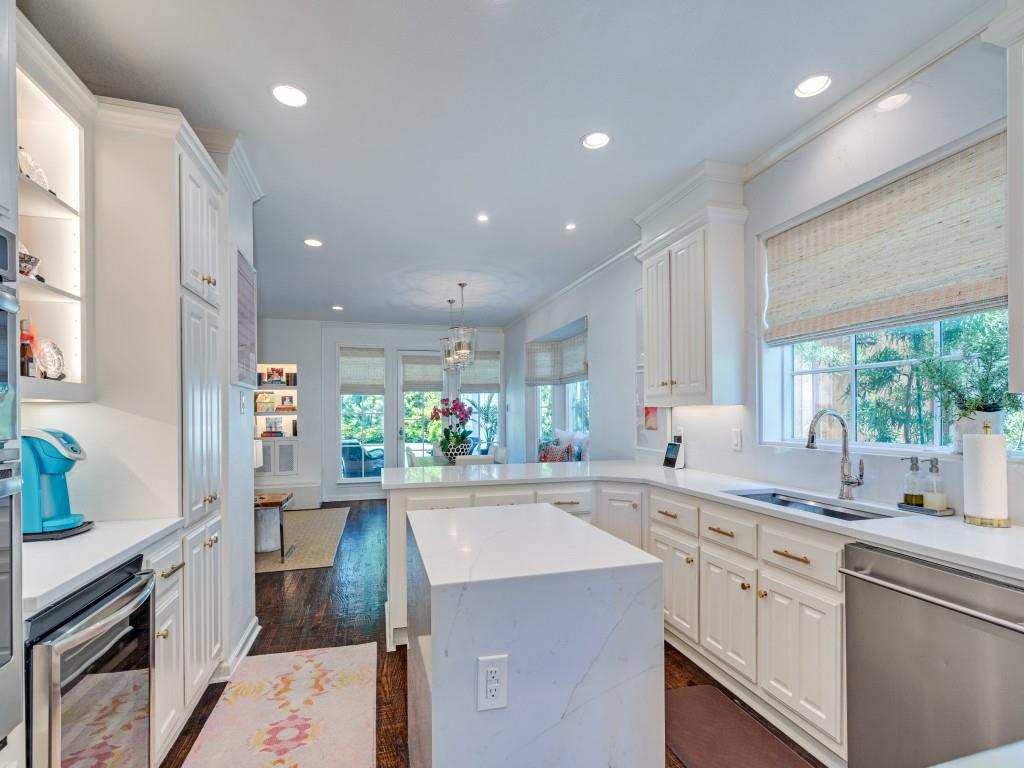 Summitt Lawn - Residential