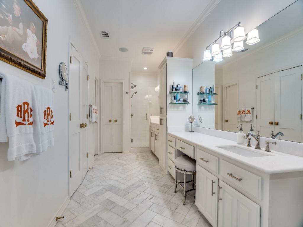 Summitt Lawn - Residential