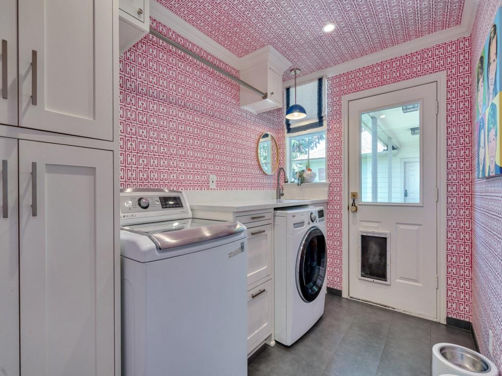 Summitt Lawn - Residential