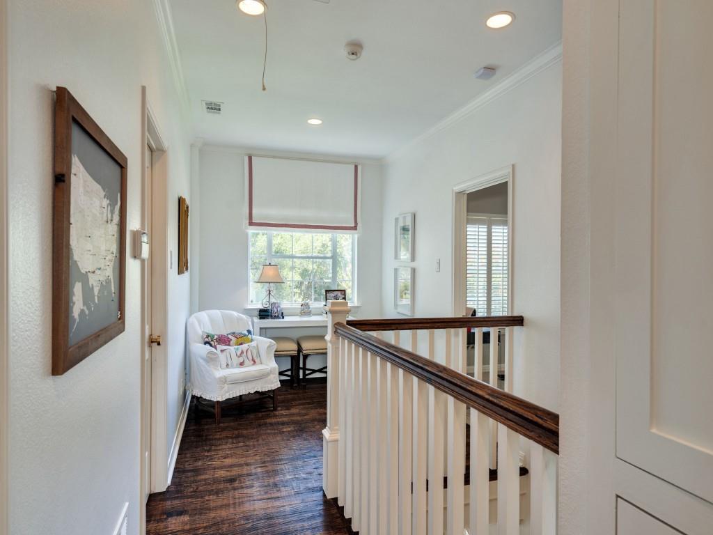 Summitt Lawn - Residential