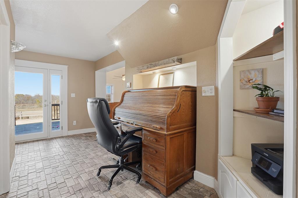 Joshua, Texas 76058, United States, 4 Bedrooms Bedrooms, ,4 BathroomsBathrooms,Residential,Active,256298