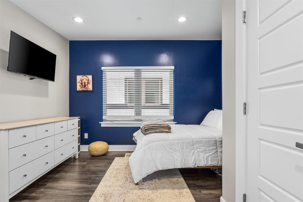 Moodie & Evans #1 Sub - Residential