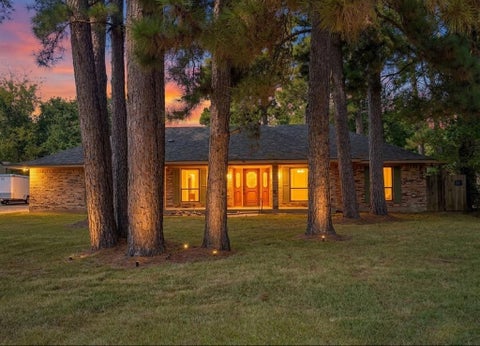 Photo of 103 Harvest Lane, Haughton, LA 71037 (MLS # 21395393)