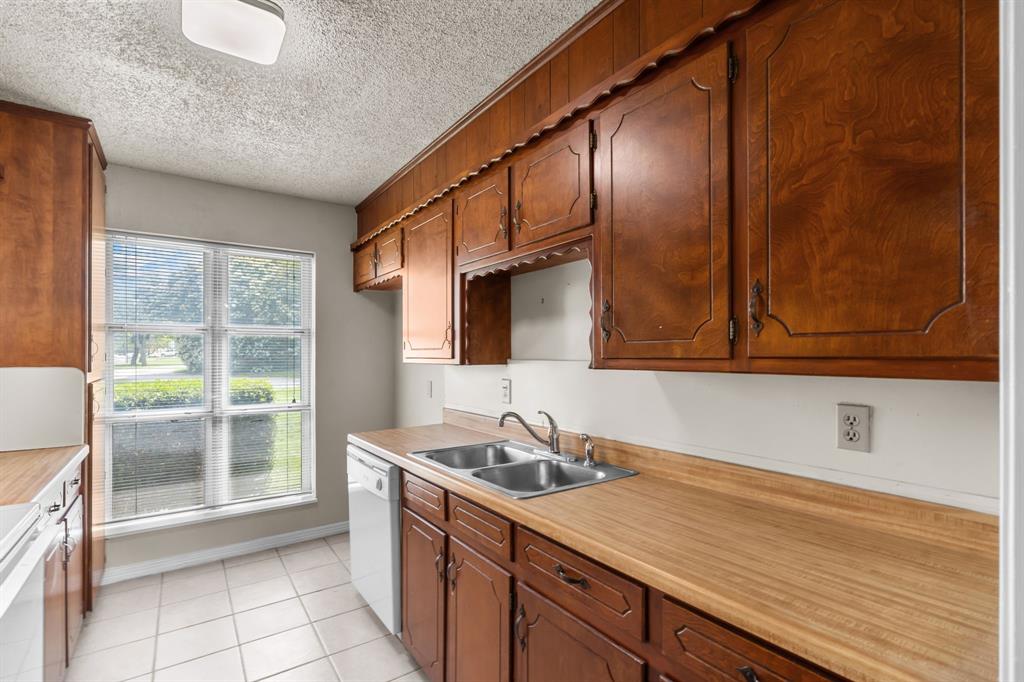 PRICE, REES D SURVEY ABSTRA CT 1207 TRACT 3D01 - Residential Lease