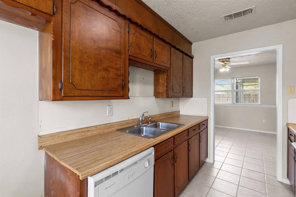 PRICE, REES D SURVEY ABSTRA CT 1207 TRACT 3D01 - Residential Lease