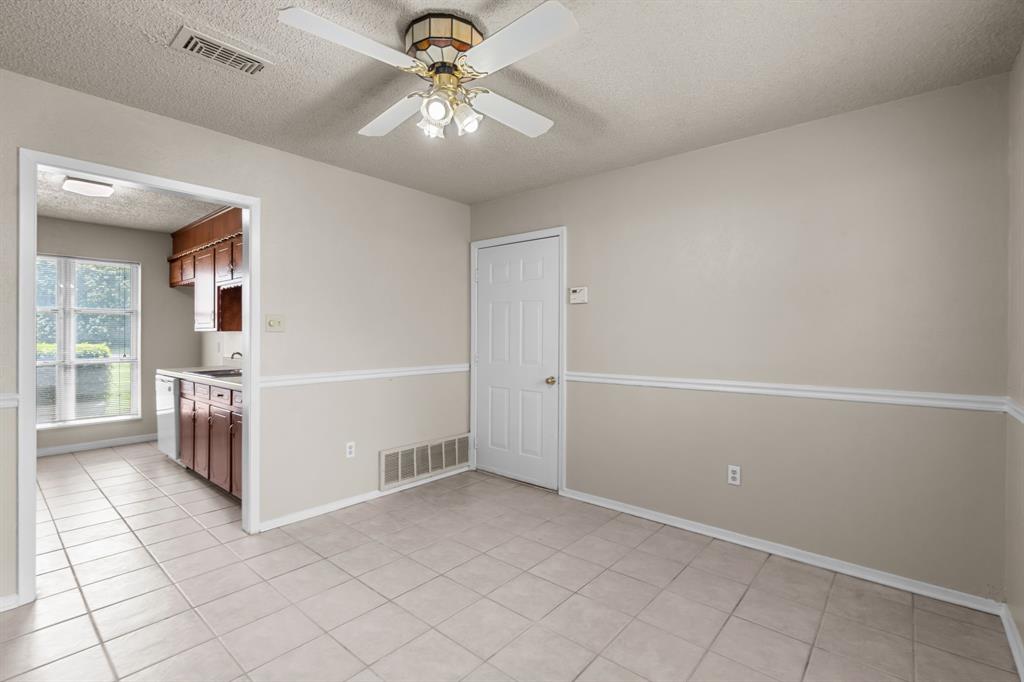 PRICE, REES D SURVEY ABSTRA CT 1207 TRACT 3D01 - Residential Lease