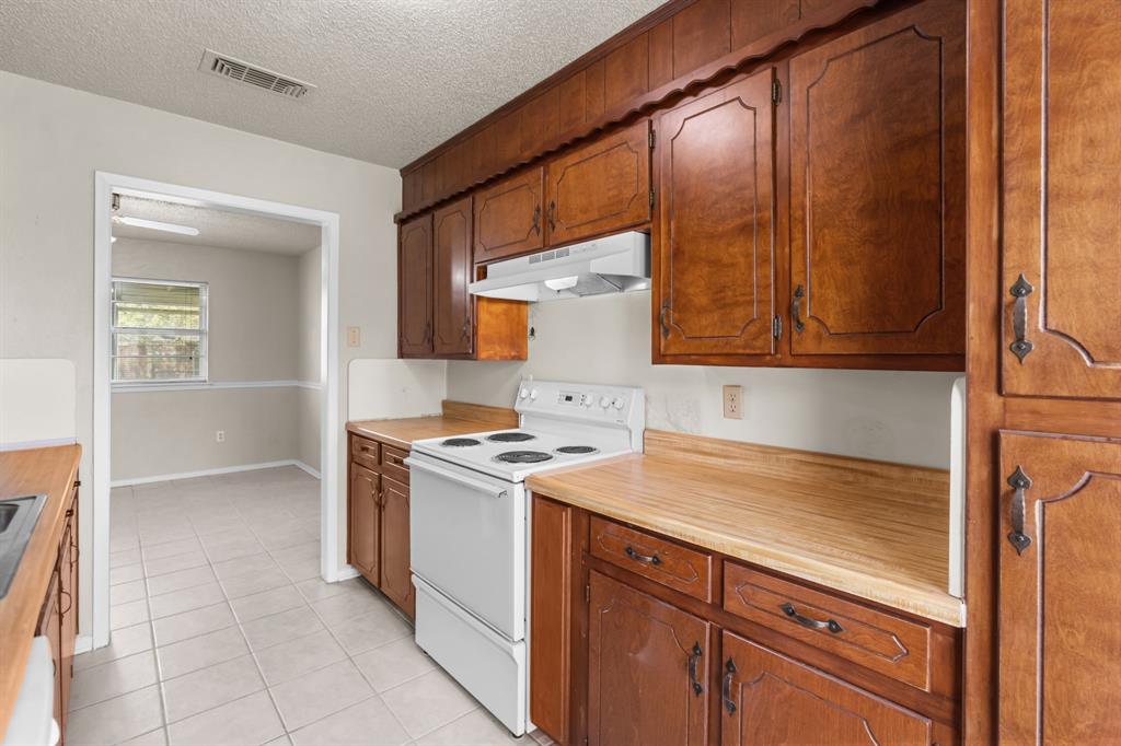 PRICE, REES D SURVEY ABSTRA CT 1207 TRACT 3D01 - Residential Lease