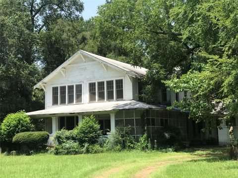 A home in Pittsburg