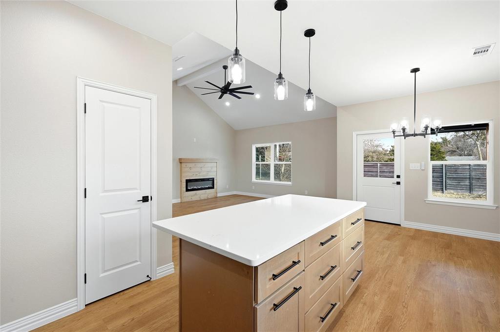 Simmons Shores - Residential