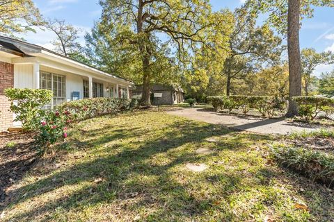 A home in Gilmer