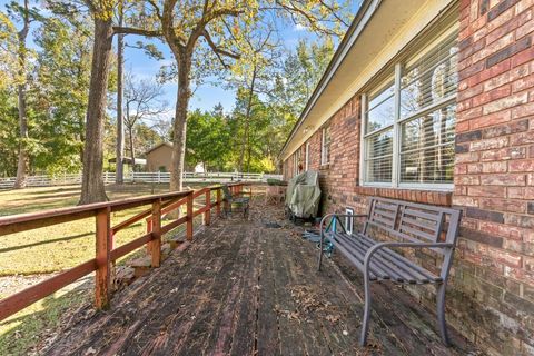 A home in Gilmer