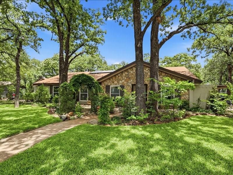 200 Timberlane Terrace