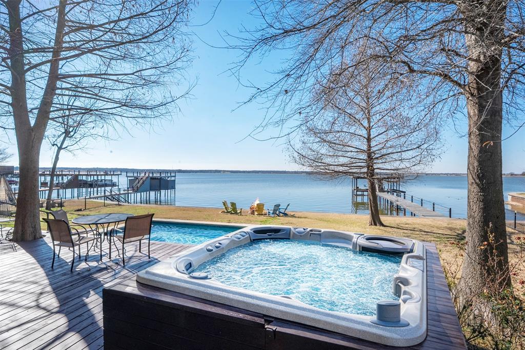 Eastwood Island - Residential