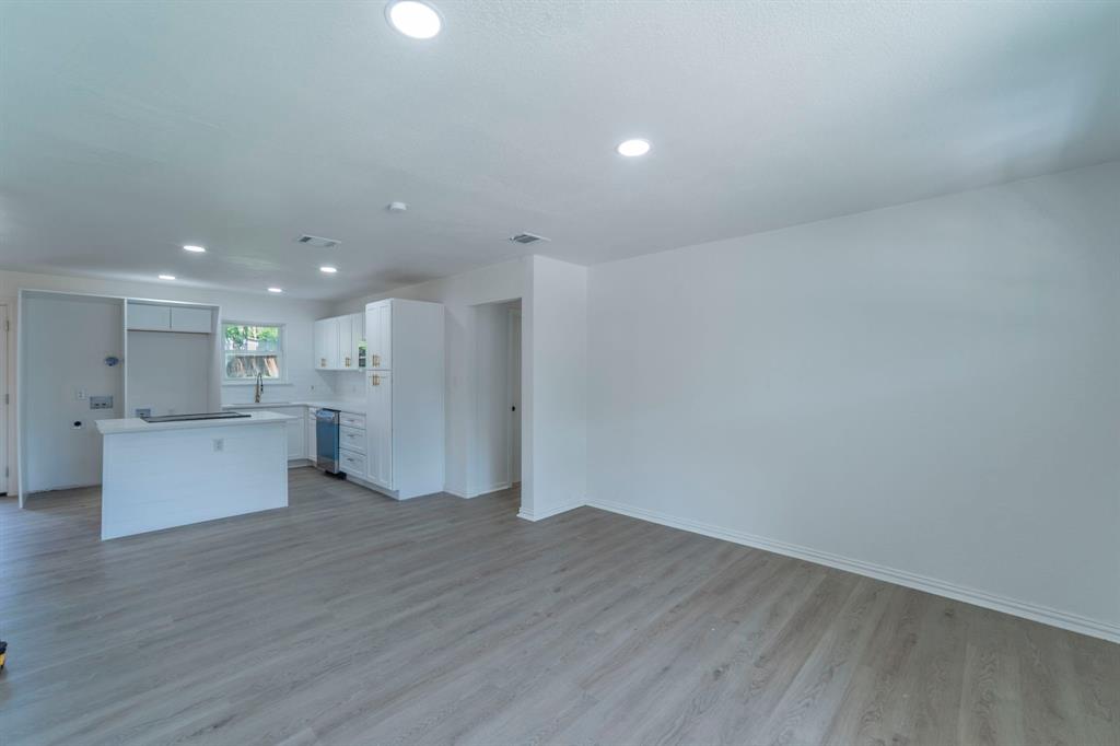 4937 Stadium Drive