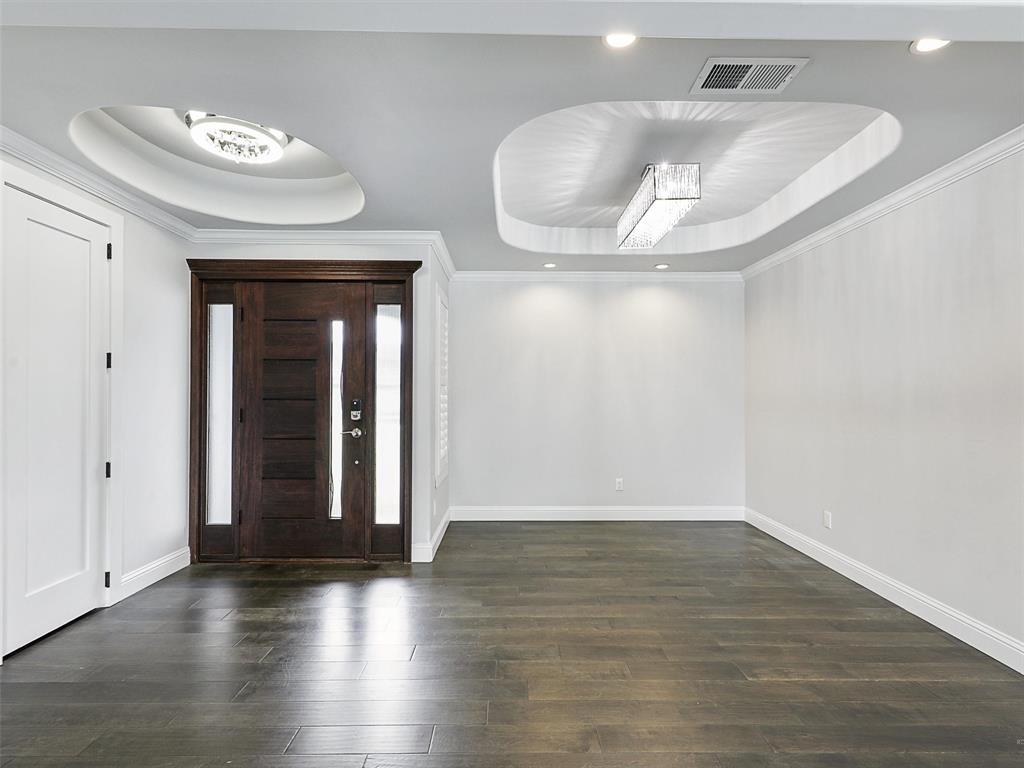 1606 Blake Drive