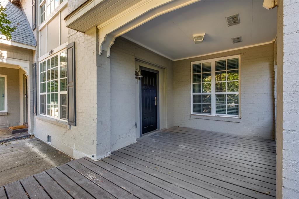 Bowser & Lemmons Oak Lawn - Residential Lease