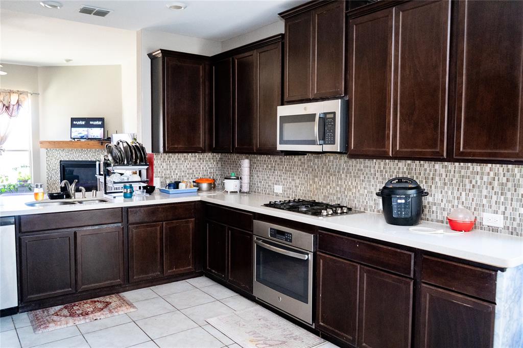 7237 Montosa Trail