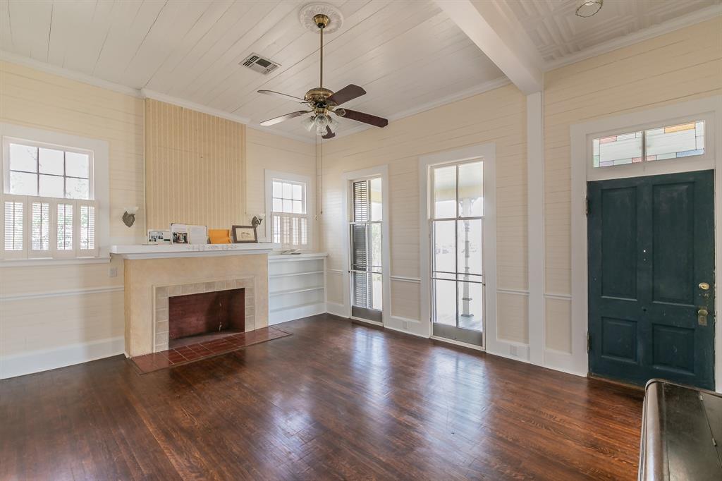 Reagan & Word - Residential