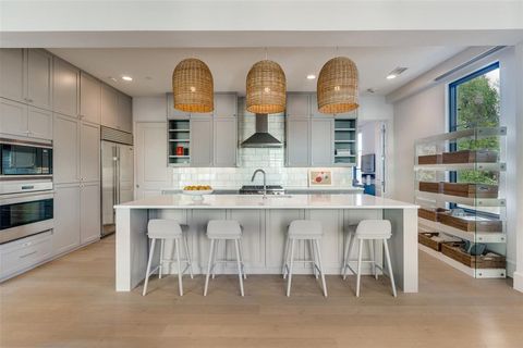 Tiny photo for 4502 Abbott Avenue #212, Highland Park, TX 75205 (MLS # 21116516)