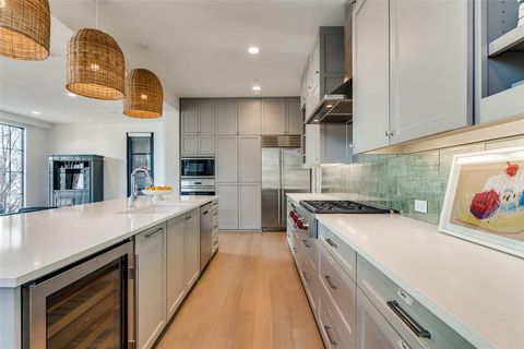 Tiny photo for 4502 Abbott Avenue #212, Highland Park, TX 75205 (MLS # 21116516)