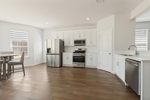 Tiny photo for 612 S Moore Street, Dallas, TX 75203 (MLS # 21396966)