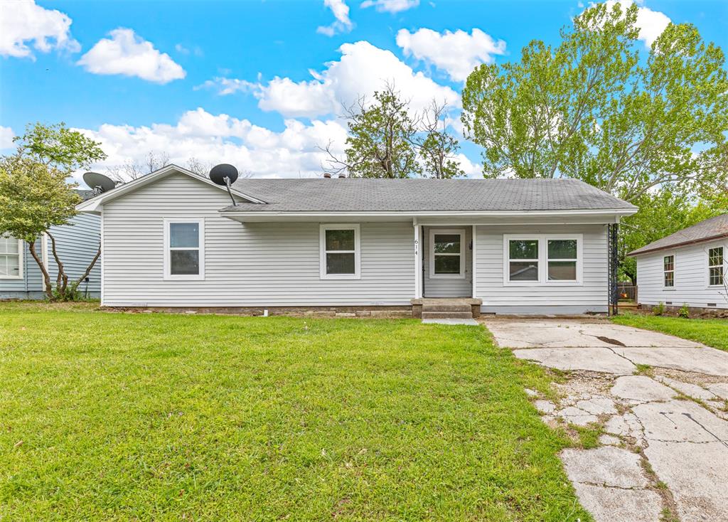 Photo 1 of 17 — 614 Morris Drive, Garland, TX 75040