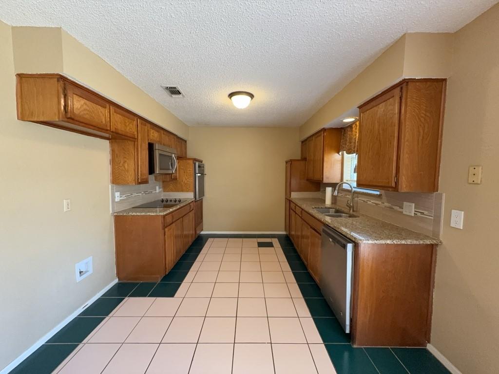 Smokerise Add - Residential Lease